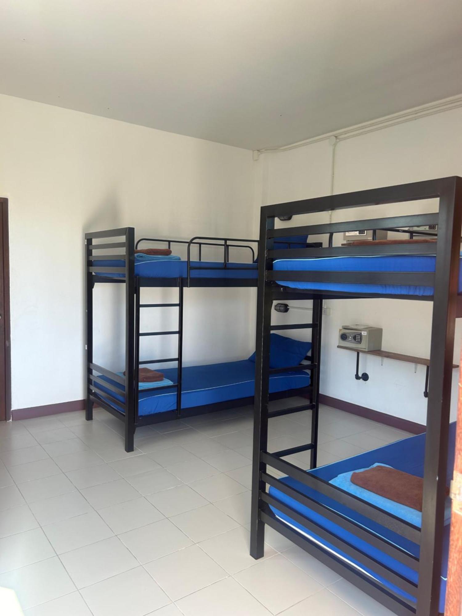 Sea Breeze Backpacker Pansiyon Ko Pha Ngan Dış mekan fotoğraf